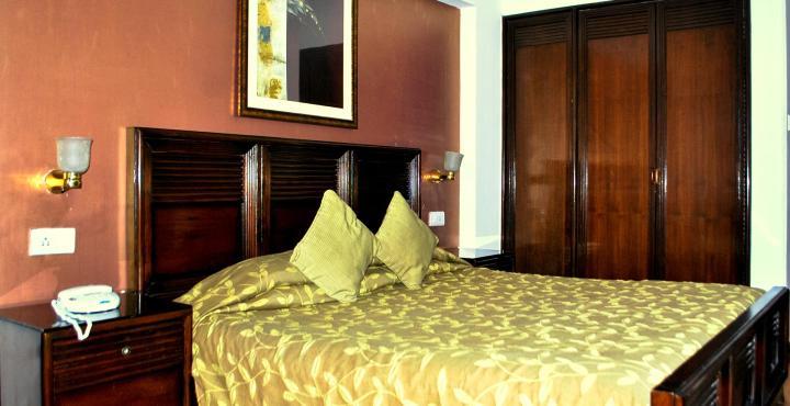 Hotel Baljees Regency Shimla Exterior photo