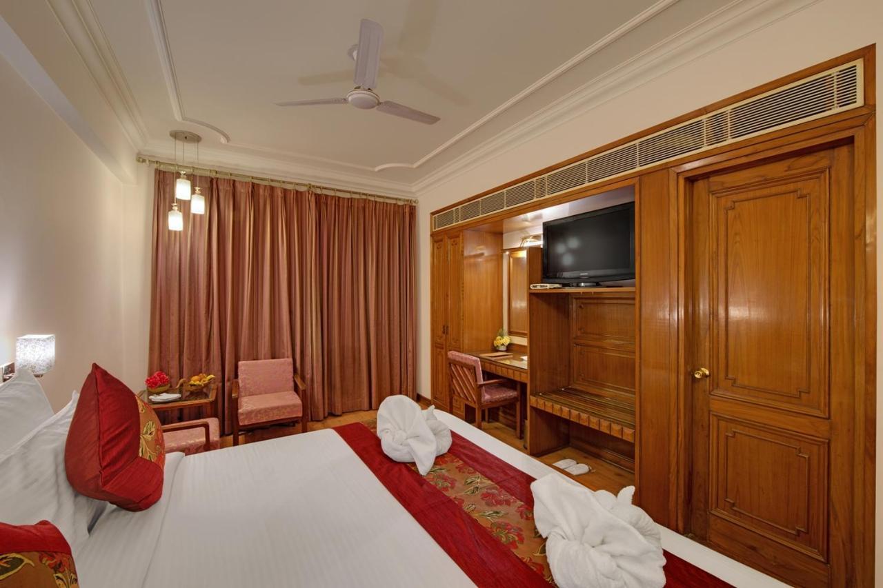 Hotel Baljees Regency Shimla Exterior photo